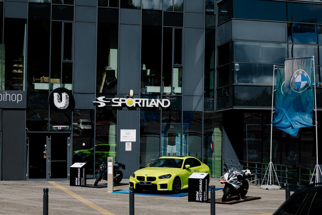 Teniso piramidė by neodenta Photo by Andrius Laucius / Lithuania (Vilnius) 26 April 2026 © All rights reserved www.andriuslaucius.lt