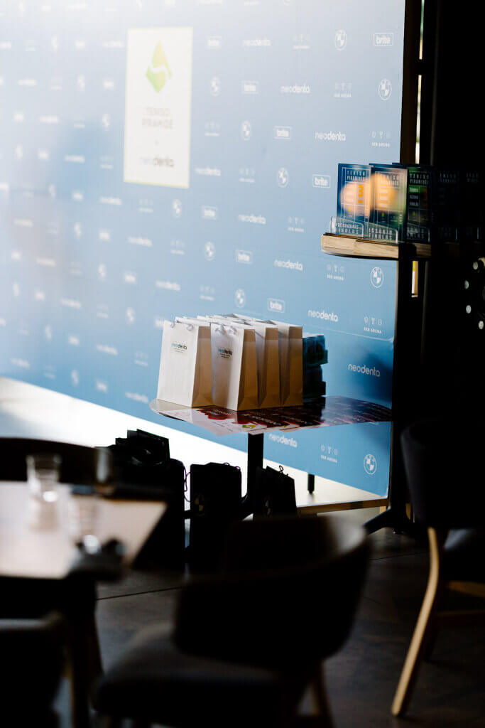 Teniso piramidė by neodenta Photo by Andrius Laucius / Lithuania (Vilnius) 26 April 2026 © All rights reserved www.andriuslaucius.lt